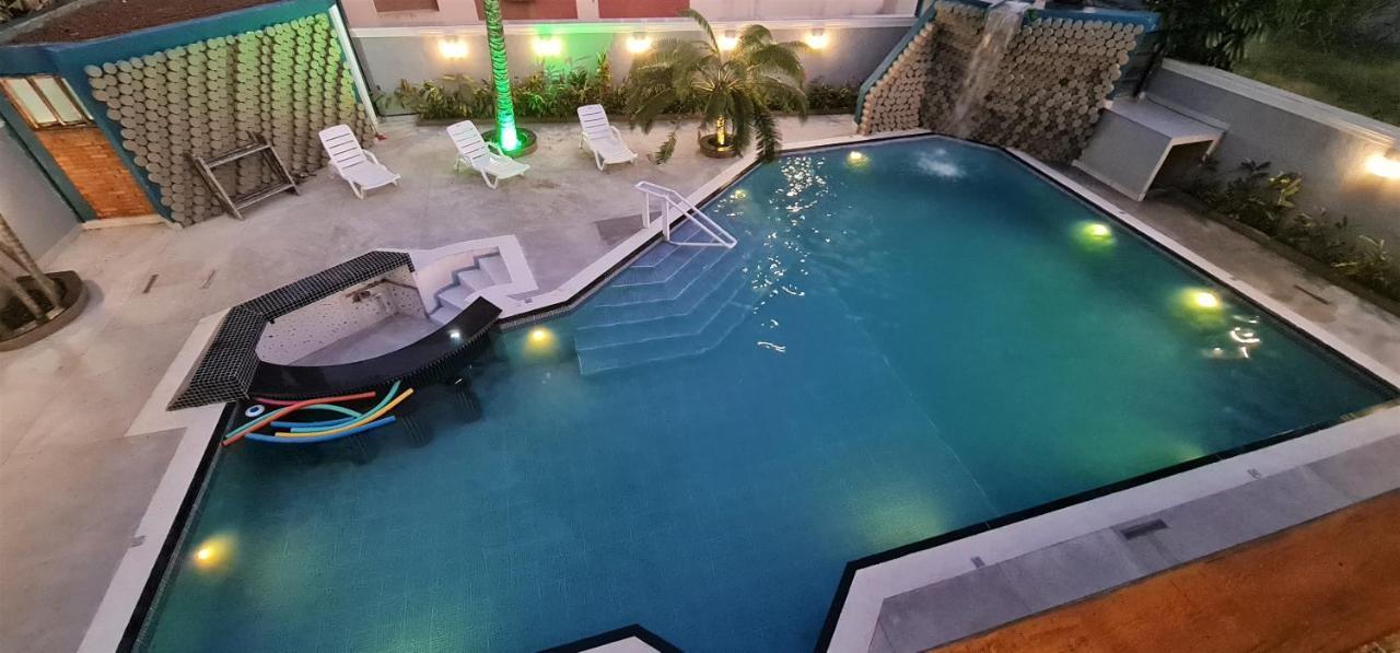 Marmeu Tropical Apartment Guaruja Bagian luar foto